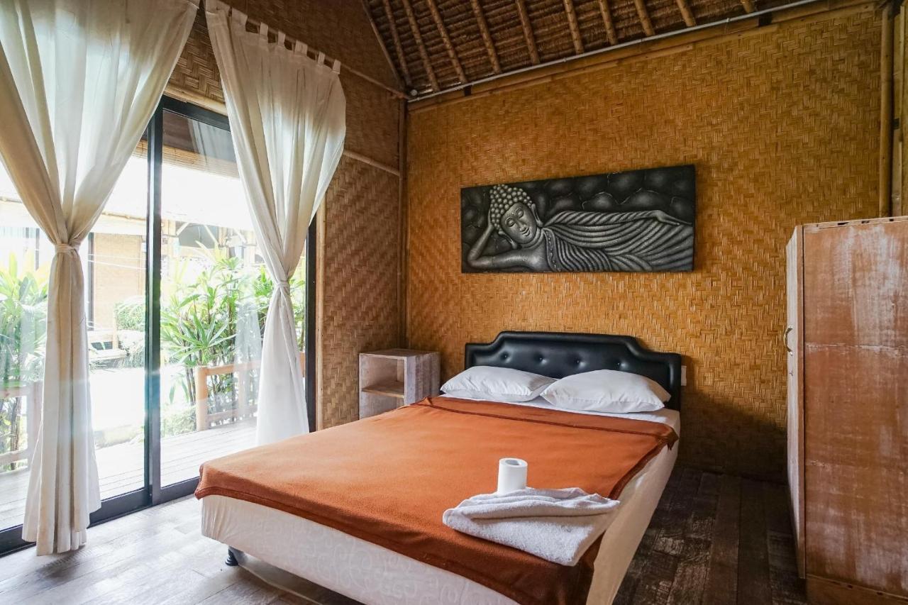 Moon Bamboo Apartment Canggu  Exterior photo